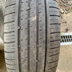 245/45R19タイヤホイールセット4本  の画像