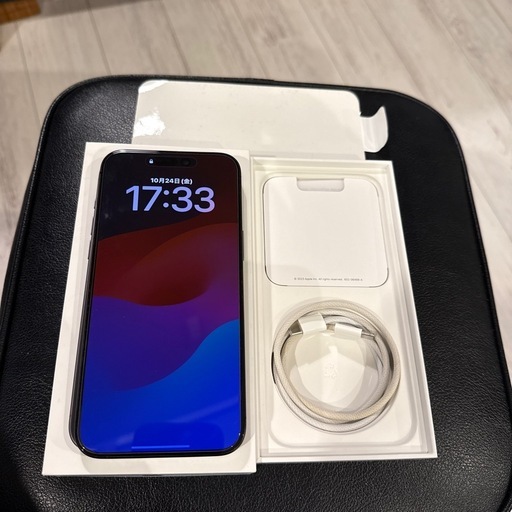 iPhone15ProMax 1TB ブラック美品 バッテリー93%