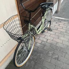 リサイクルショップどりーむ荒田店　No552 自転車　シティサイクル　２４インチ　小柄な人でも乗れる♪　乗り降りしやすい低床フレーム　オシャレなカーキカラーの画像