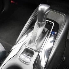 トヨタ カローラツーリングｓ🐱🌟令和元年のお車ですヾ(＠⌒ー⌒＠)ノの画像