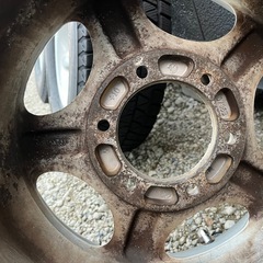 265/70R15 スタッドレスタイヤ　ホイール付き　の画像