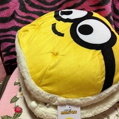 新品ディズニー(ミニオン)ペットベッドの画像
