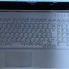 お渡しする方が決まりました。美品です。最新バージョン25H2　Windows11  NEC PC-LS150RSW  CPU 1005M メモリ8GB SSD256GB DVD RWドライブの画像