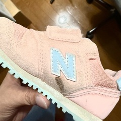 【お話し中】13センチ ニューバランスの子供用靴の画像