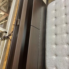 美品ダブルベッドになります、の画像
