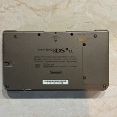 早い者勝ち🚗💨DSiLL🎮本体Nintendo任天堂タッチペン•充電器•説明書付き❗️傷•汚れあり💦SLOT-1黒ブラックの画像