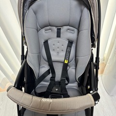 ✨美品❣️アップリカベビーカー　ラクーナの画像