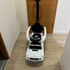 子ども用ベンツ　乗り物の画像