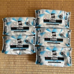【花王】クイックル マグネットワイパー＋立体吸着ウエットシート ストロングの画像