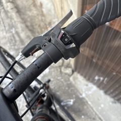 自転車 modermo クロスバイク 6段変速  700C の画像