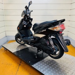 27401km ★始動動画あり★ シグナス125X 2型　ヤマハ 小型　兵庫県　神戸市　バイクの画像