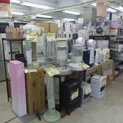 中古品 アラジン/ Aladdin  赤外線グラファイトヒーター/ 電気ストーブ  2018年製 CAH-2G92A  公田店の画像