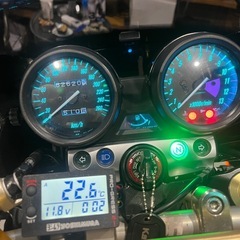 最終値下げ　美車　希少色黒金カラー　カワサキZRX1200R 2007年　カスタムシート　オイル系カスタム　車検R9年3月　乗って帰れます　キャブ車の画像
