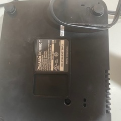 マキタ　充電器➕USBアダプタ　セット売りの画像