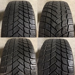 C-4 タイヤ 中古MICHELIN STUDLESS X-ICE SNOW 215/55R18 の画像