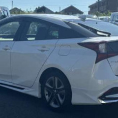 【💥月々19,800円〜】プリウス｜燃費×人気車両｜自社ローン◎の画像