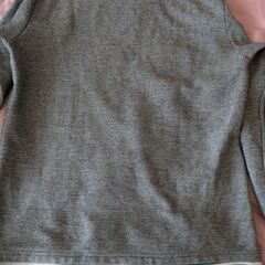 長袖Tシャツ　Lサイズ　グレー！の画像