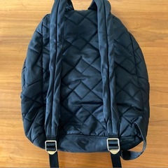 Marc by Marc Jacobs リュック ブルー キルティング　2つの画像