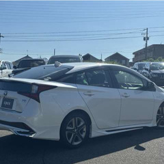 【💥月々19,800円〜】プリウス｜燃費×人気車両｜自社ローン◎の画像