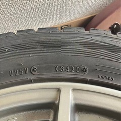 タッドレスタイヤの画像