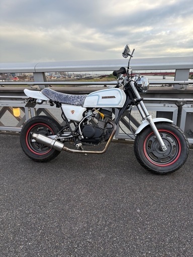 ホンダエイプすぐ乗れます。