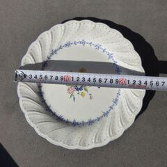 皿５枚の画像