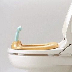 箱あり　コンビ ベビーレーベル おまるでステップ　補助便座の画像