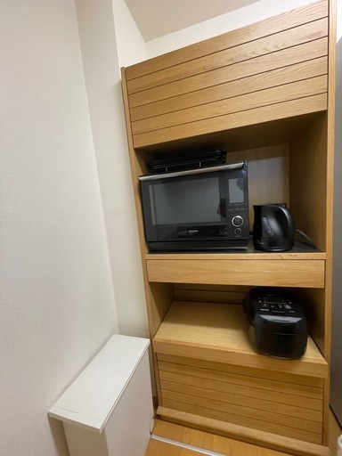 【美品！】【引越しに伴い最終値下げ！】UNICO キッチンボード