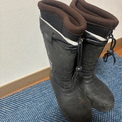 防水・防寒 ブラック長靴の画像