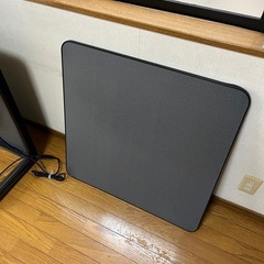 こたつテーブルの画像