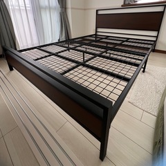 【値下げしました】ニトリ ダブルベッドフレームの画像