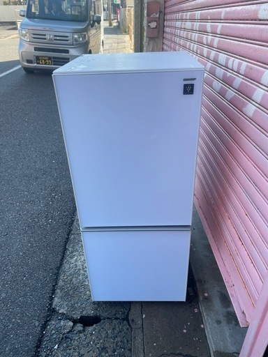 北九州市内配送設置無料　保証付き シャープ SHARP 冷蔵庫 （137L・つけかえどっちもドア） 2ドア クリアホワイト SJ-GD14C-W
