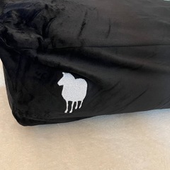 【新品】ヒツジのいらない枕 足枕　フットピローの画像