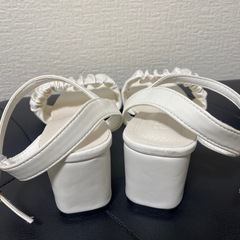 💛美品✨サンダル23.5cmの画像