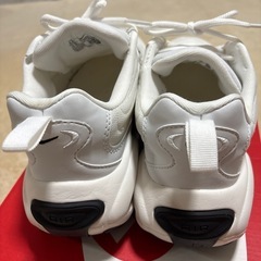 NIKE  スニーカー25.5の画像