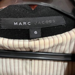 引取限定　MARC JACOBS コートの画像