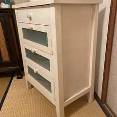 [決まりました]　早い人にあげます🌟アンティークチェスト4段　小物入れの画像