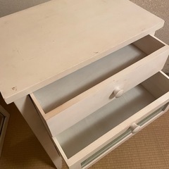 [決まりました]　早い人にあげます🌟アンティークチェスト4段　小物入れの画像