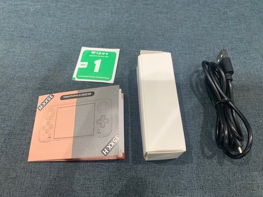 RG35XX Hのゲーム機