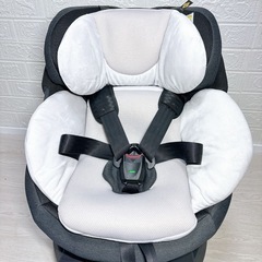 ［美品❗️］     combi　ザエス 　ZA-670 シート ベース 分離できる❗️ isofix式　固定で設置も簡単⭐️ の画像