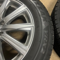 バリ溝215/60R17 スタッドレス BRIDGESTONE VRX2 バルミナ17インチホイールセットの画像