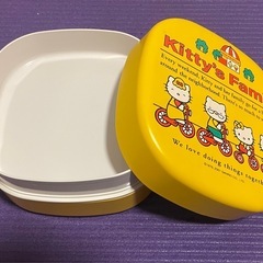 ハローキティ ミミィ パパ ママ 二段 重箱 弁当箱
の画像