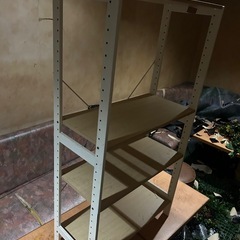 棚　4段棚の画像