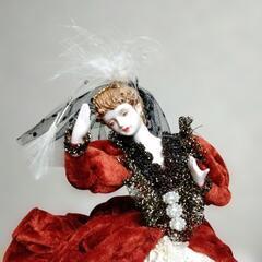 ☆ビスクレディー☆アクリルケース付き☆の画像