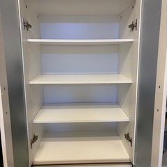 食器棚(ニトリ)の画像
