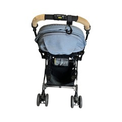 combi スゴカルα 4キャス compact エッグショック シンプライトの画像