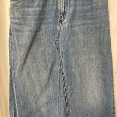 GU デニムタイトスカートの画像