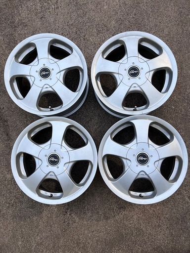 【埼玉県所沢市】直接引取りのみ　15インチ  マルチホイール