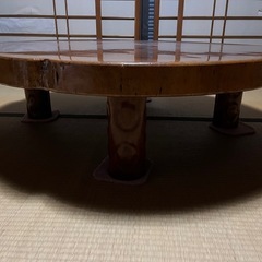 骨董品激レアテーブルの画像