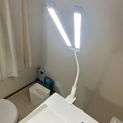 ネイルサロン家具の画像